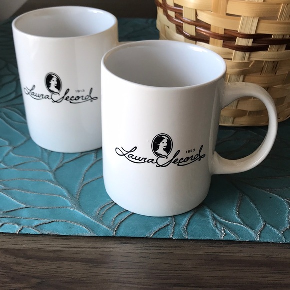 Tea for Two Laura Secord Mug Set - Picture 1 of 11